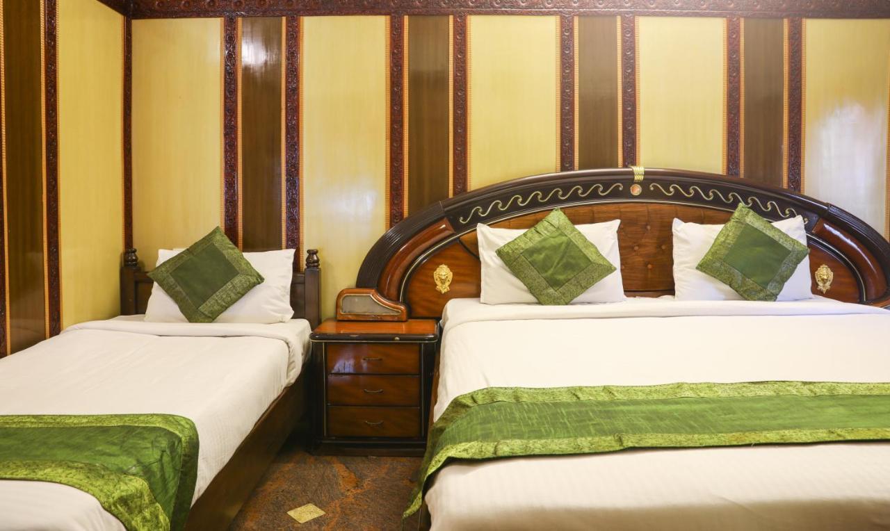 Treebo Nava Nidhi Comforts Bangalore Exterior photo